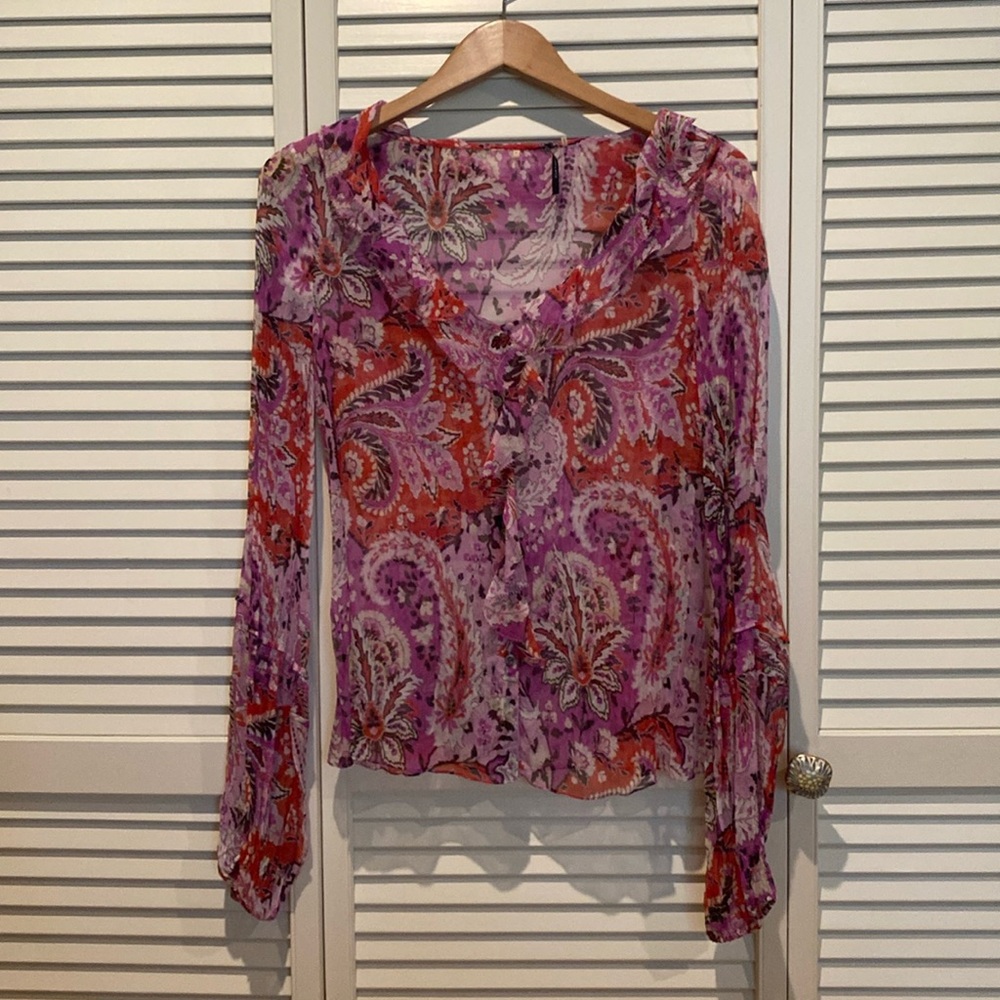 Elie Tahari purple/multi silk blouse. Size M.